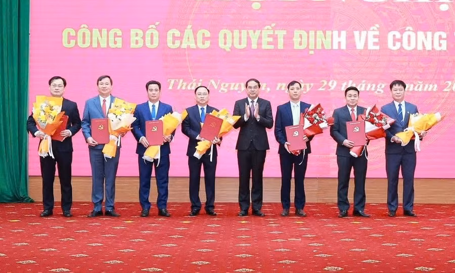 Thái Nguyên điều động, luân chuyển, bổ nhiệm 39 cán bộ 