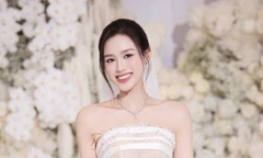 Netizen mong Hoa hậu Đỗ Thị Hà làm điều gì mà cô phải lên tiếng giải thích?