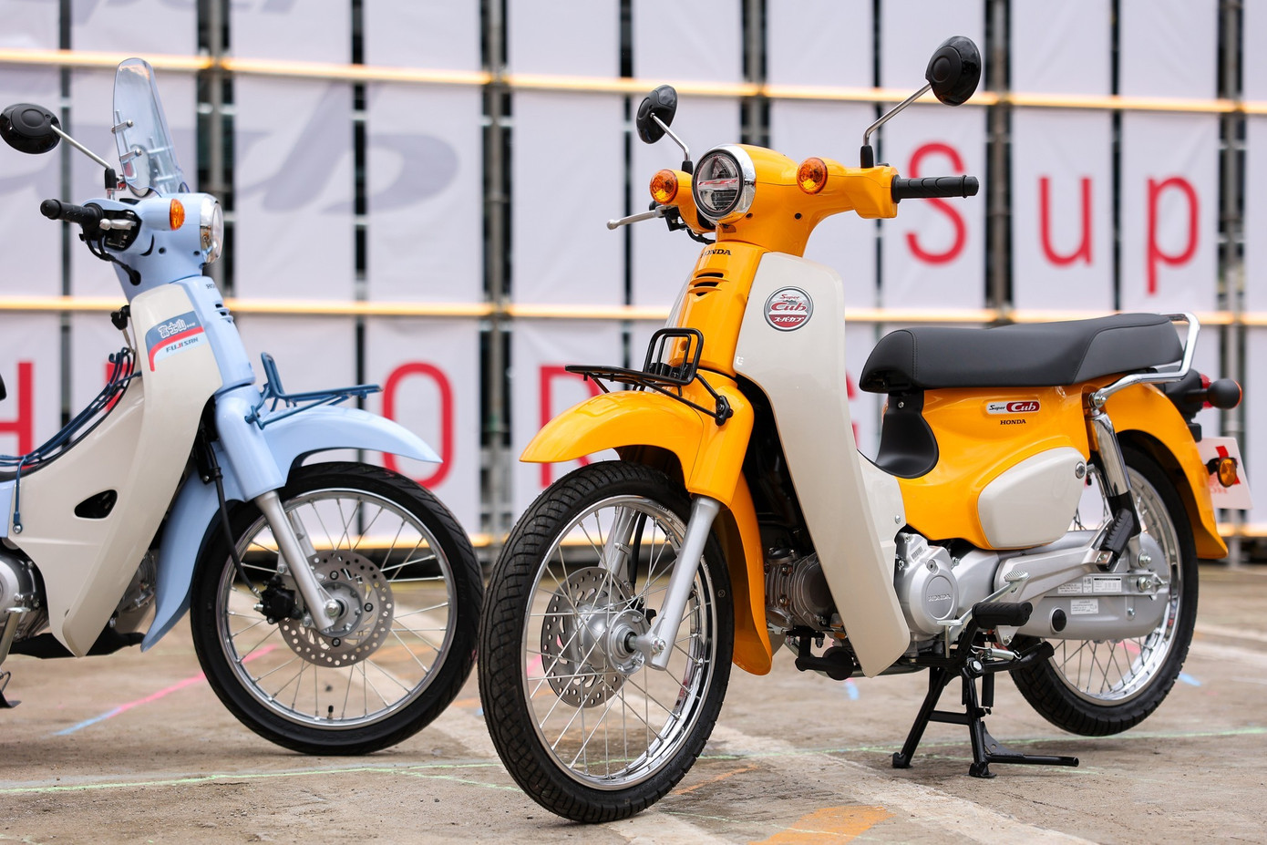 honda-super-cub-fujisan-7.jpg