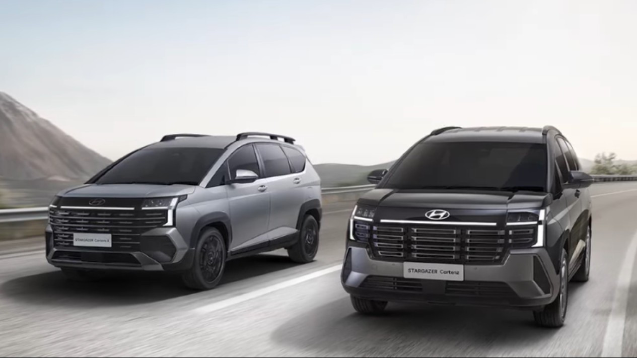 688059ec3c422-hyundai-stargazer-cartenz-cartenz-x-resmi-world-premiere-di-giias-2025-ini-keunggulannya-untuk-jalanan-di-indonesia-1265-711.jpg