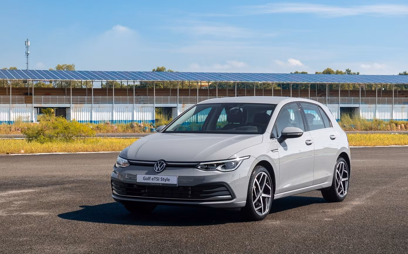 volkswagen-golf-120336.jpg