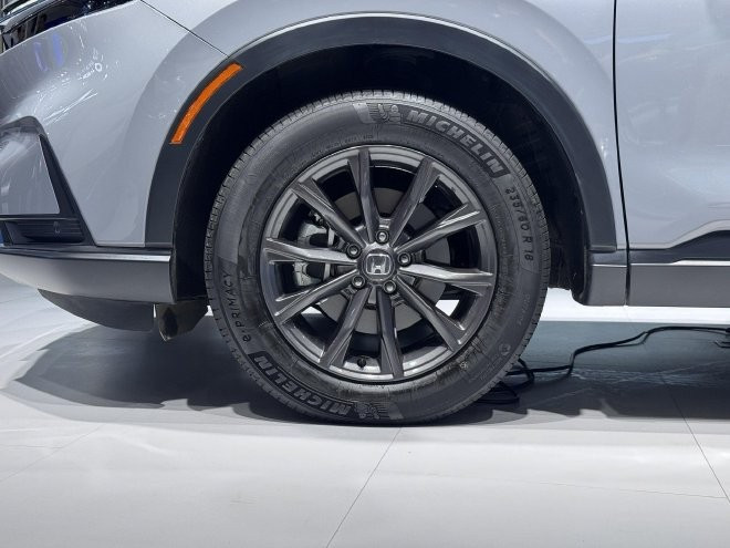 honda-cr-v-30th-anniversary-glory-edition-7.jpg