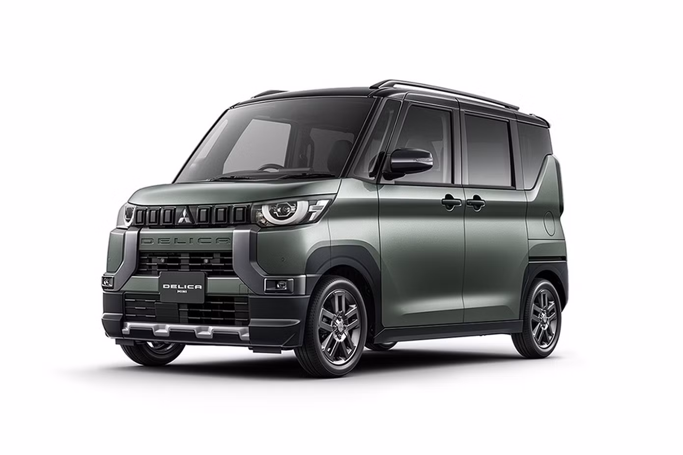 mitsubishi-delica-mini-japan-18.jpg