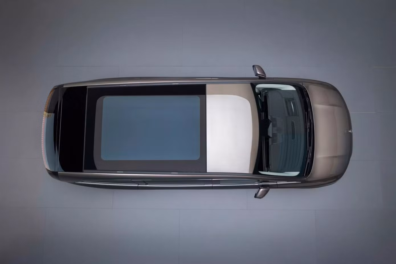 2027-mercedes-vle-310-21-2048x13-1.jpg