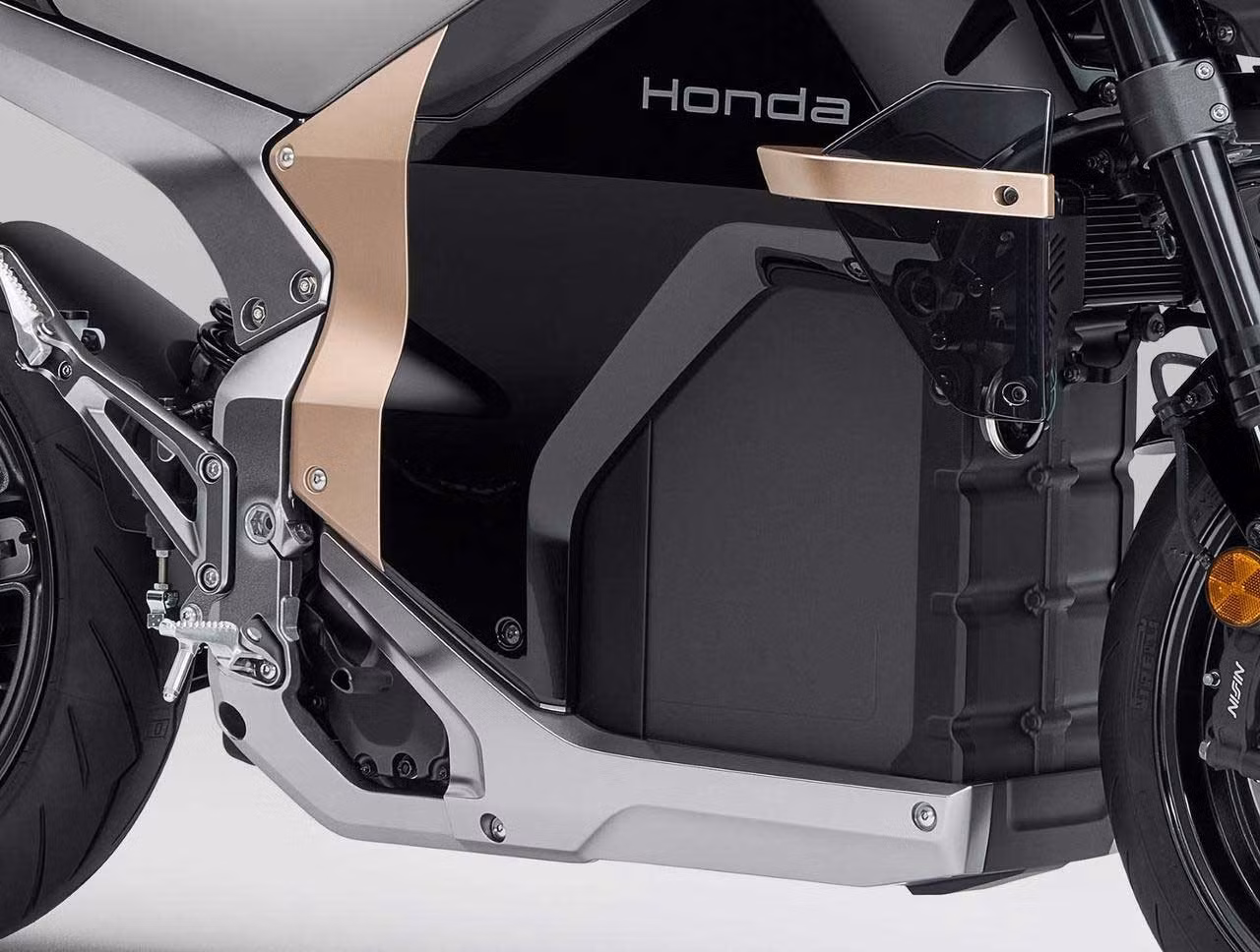 honda-wn7-battery.jpg