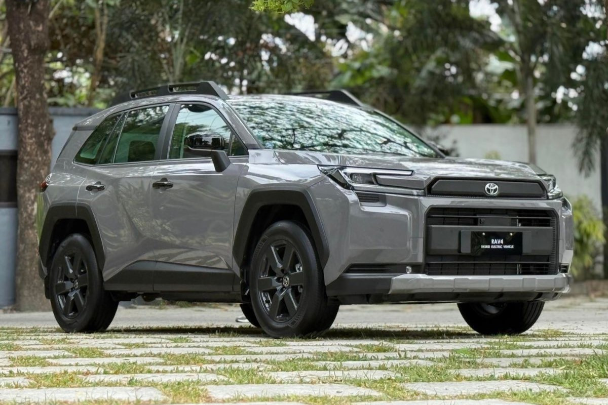 toyota-rav4-adv.jpg