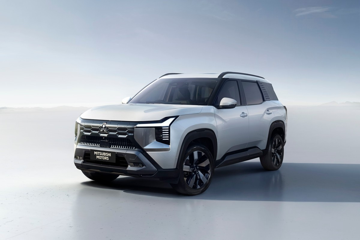 mitsubishi-destinator-launch-1.png