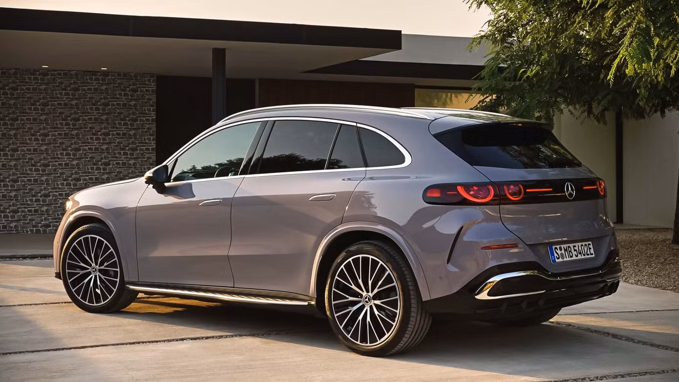 mercedes-glc-eq-2025-1.jpg