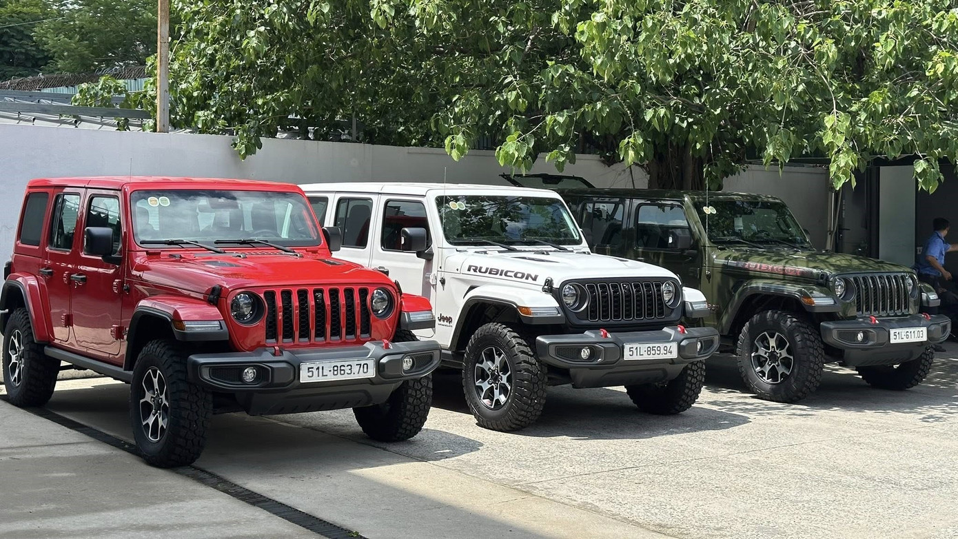 jeep-giam-gia.jpg