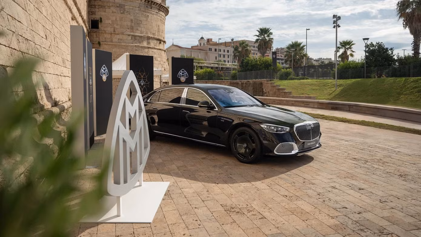 2025-mercedes-maybach-s-class-v12-edition-3.jpg