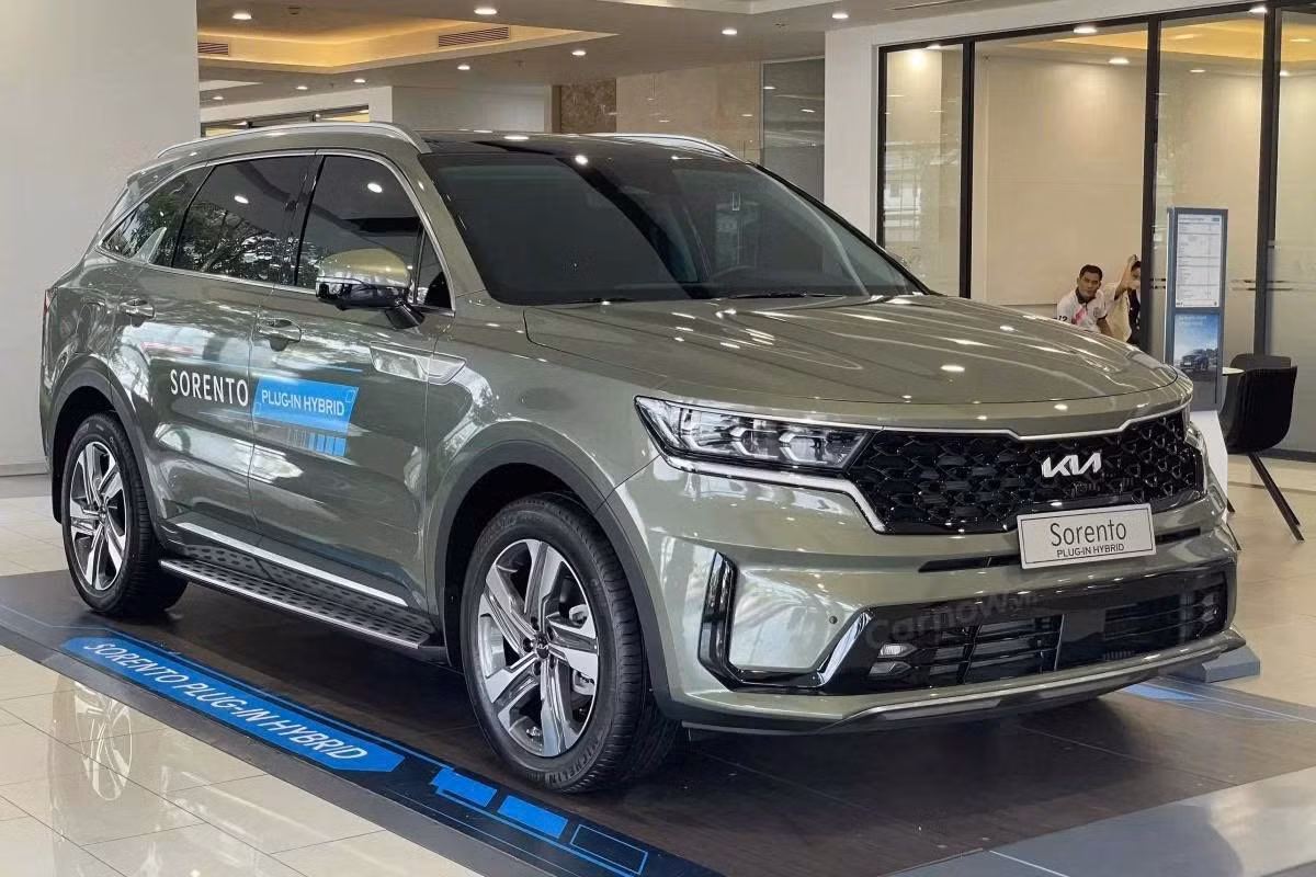sorento-phev-2023.jpg