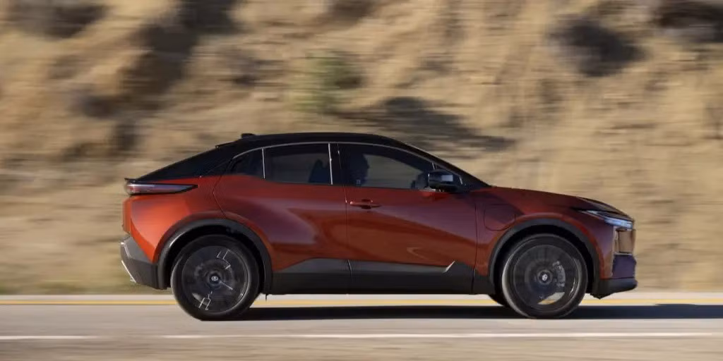 toyota-c-hr-ev-price-range-1.jpg