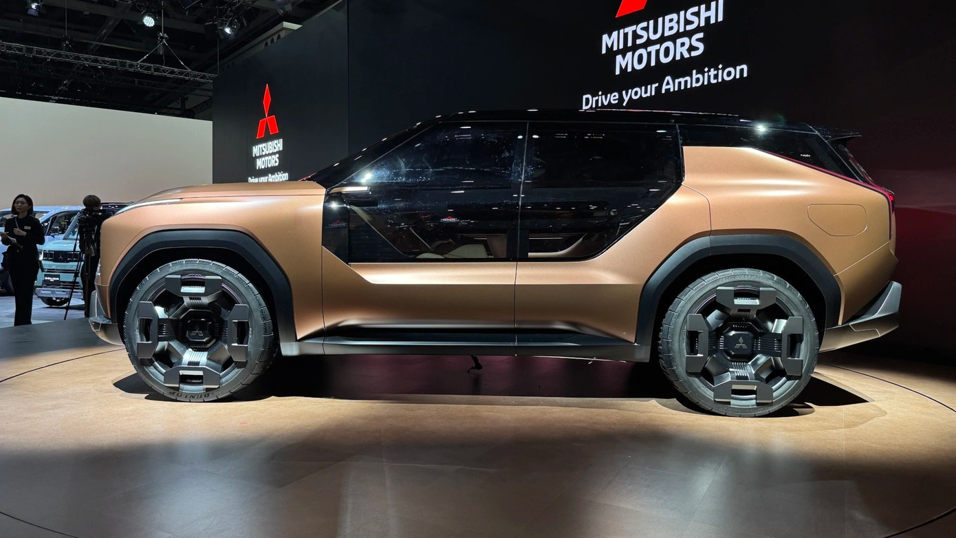 mitsubishi-elevance-concept-02-1.jpg