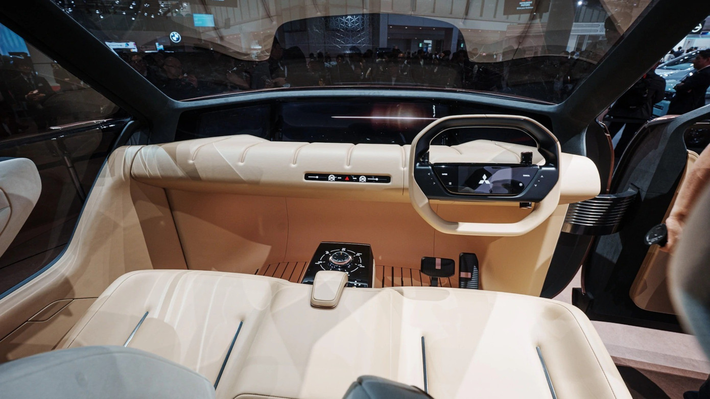 mitsubishi-elevance-concept-inte-2.jpg