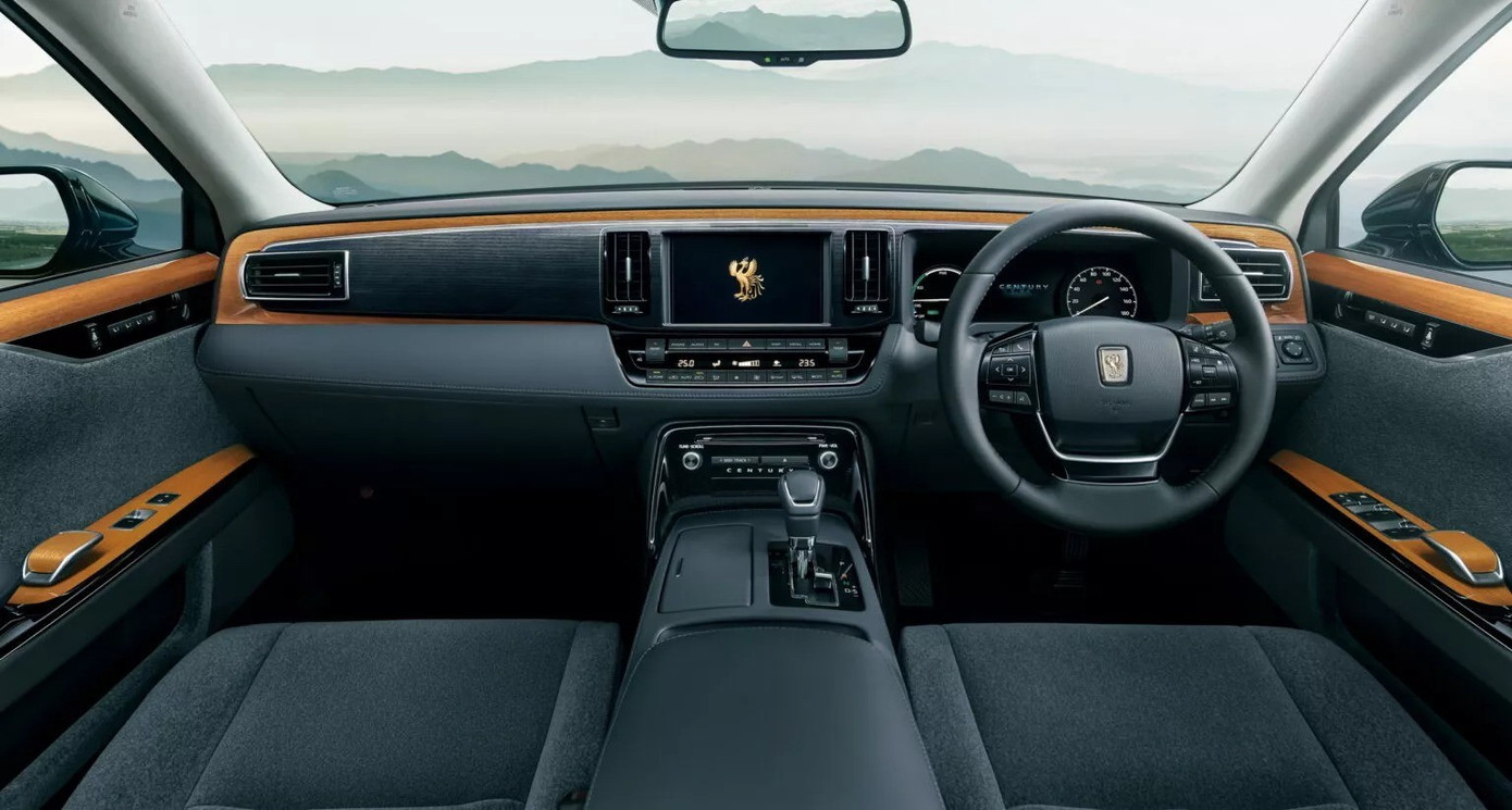 toyota-century-japan-14-1536x823.jpg