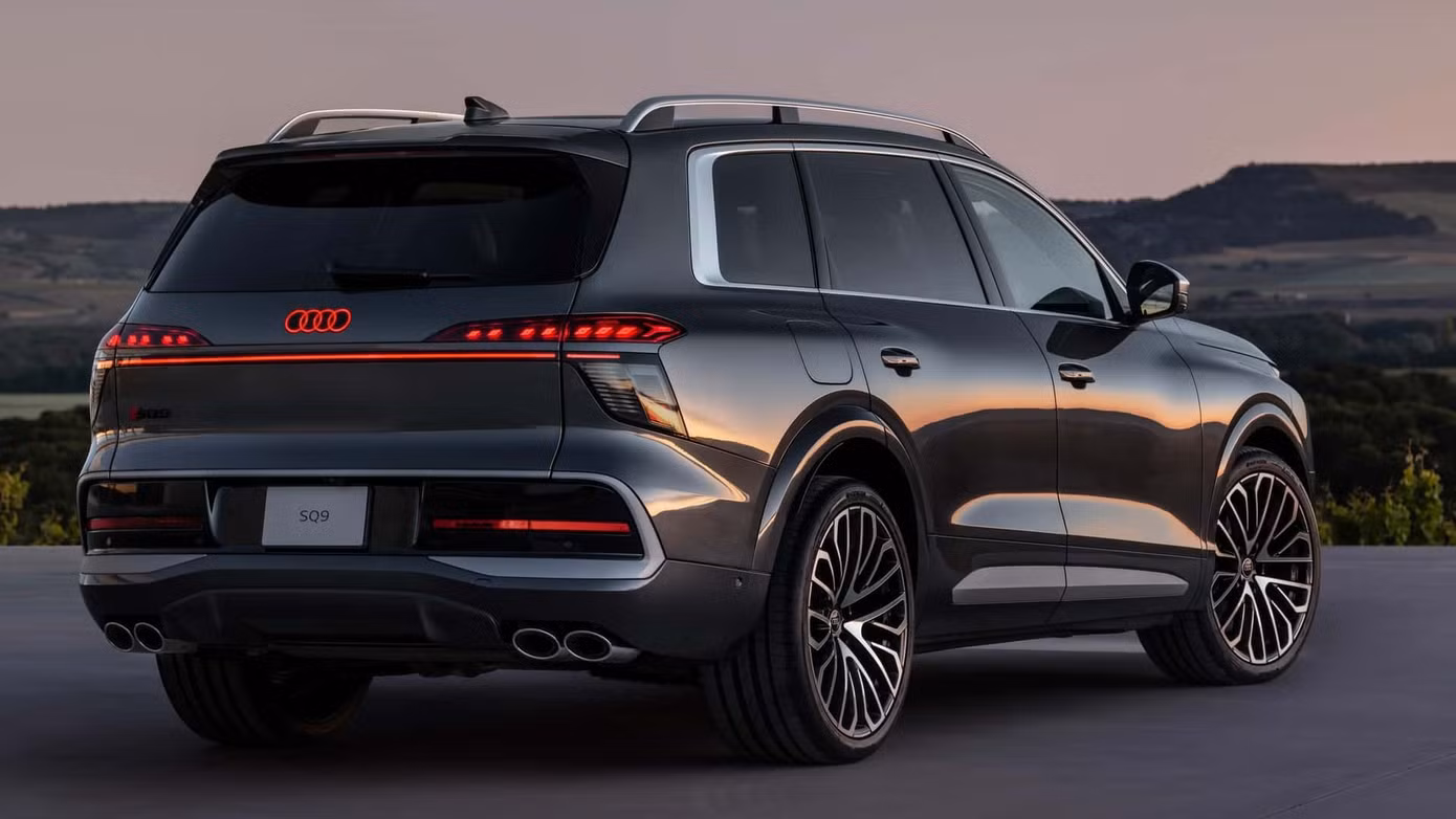 2027-audi-sq9-2.jpg