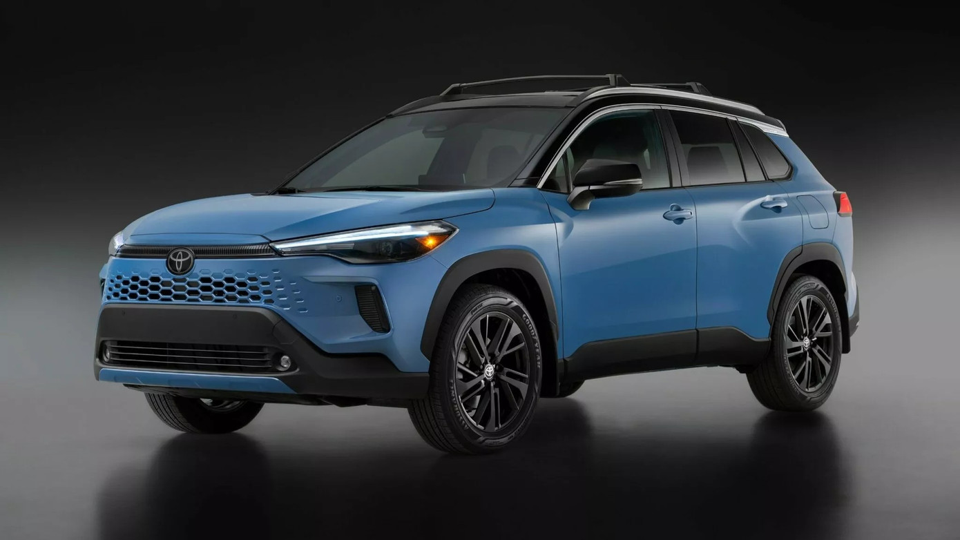 2026-toyota-corolla-cross-us-5s-2048x1152.jpg