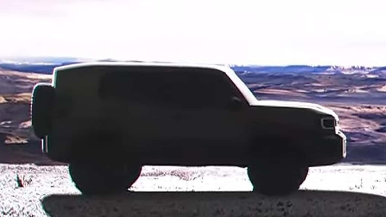 toyota-fj-land-cruiser-revival-teaser.jpg