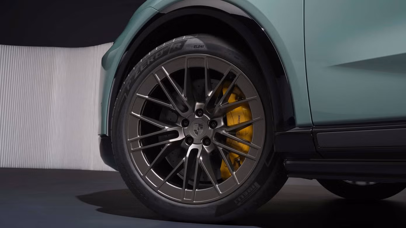 porsche-cayenne-turbo-electric-1.jpg