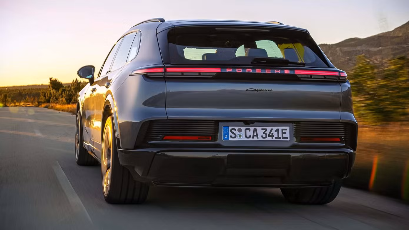porsche-cayenne-electric-2026-und-porsche-cayenne-turbo-electric-2026-6.jpg