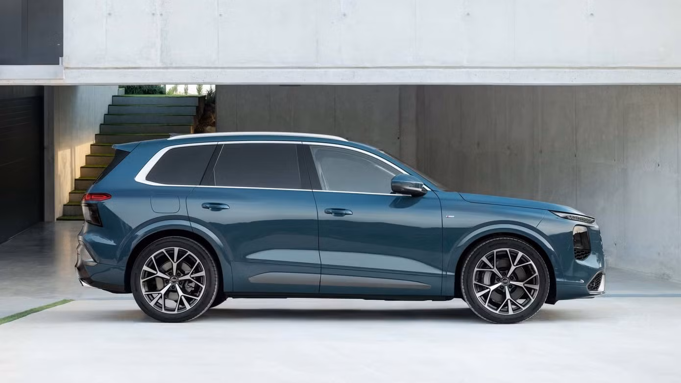 2027-audi-q7-9011.jpg