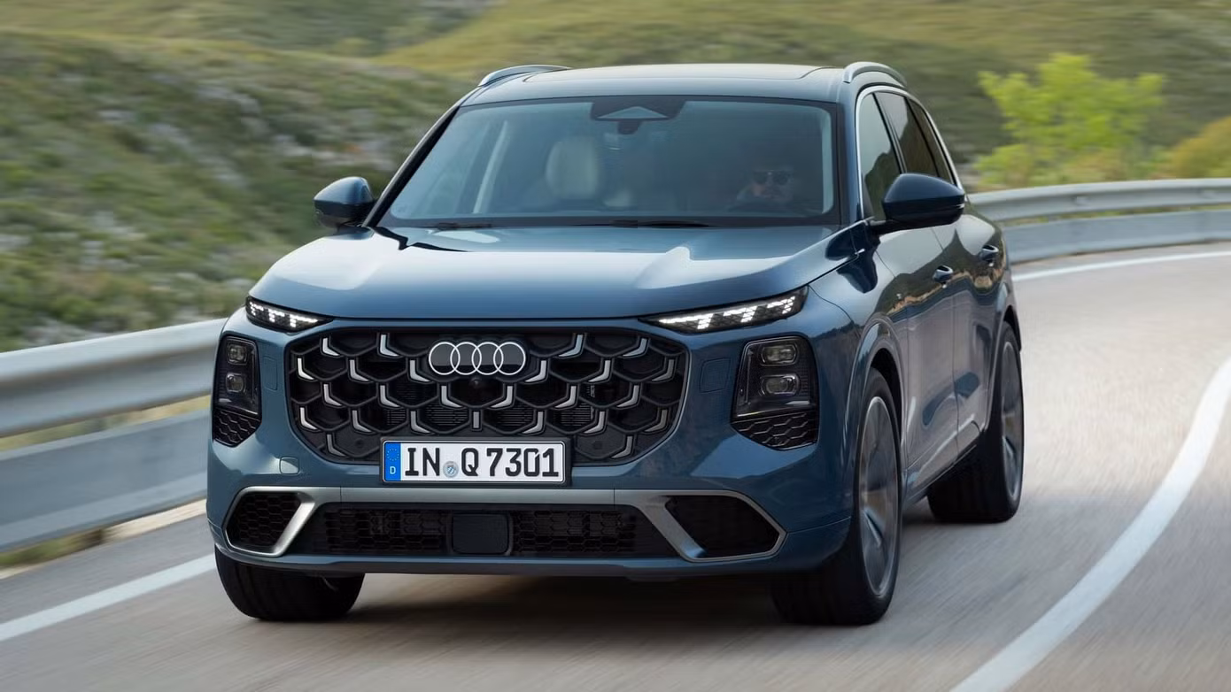 2027-audi-q7-2049.jpg