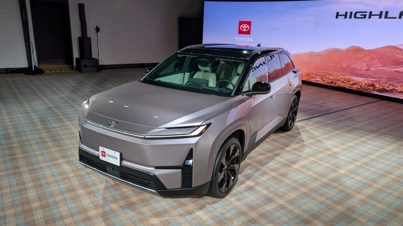 2027-toyota-highlander-for-carsc-6.jpg