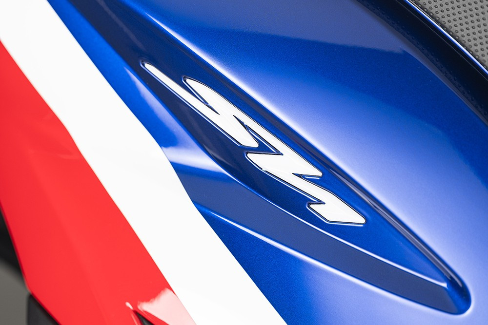 honda-sh125i-150i-2026-hrc-detail-2.jpg