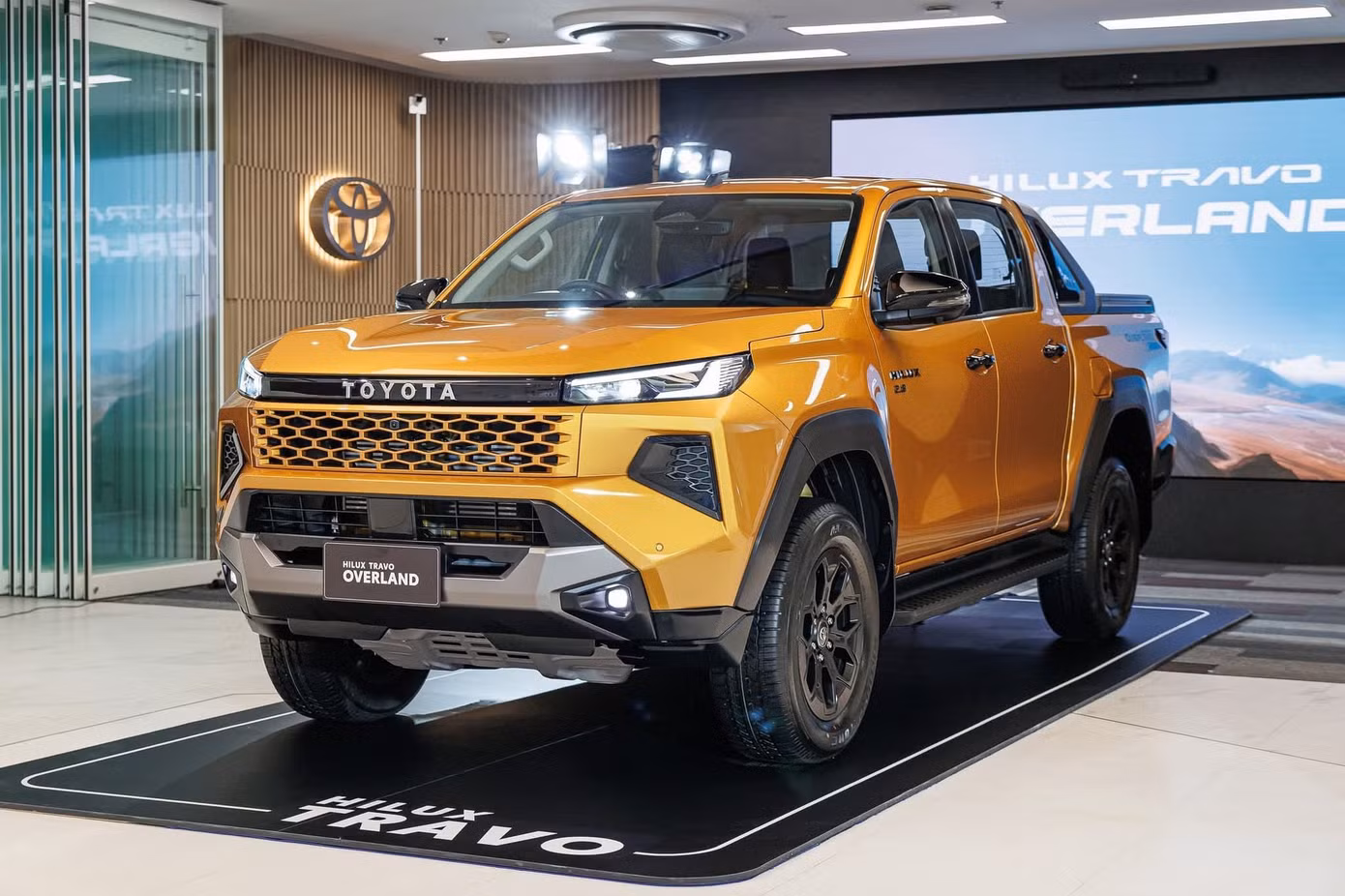 toyota-hilux-2026-14-1762820339371-176282033954781925537.jpg