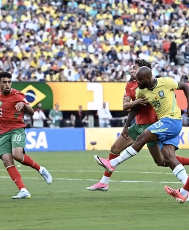 HIGHLIGHTS: Morocco buộc ứng viên vô địch Brazil chia điểm 