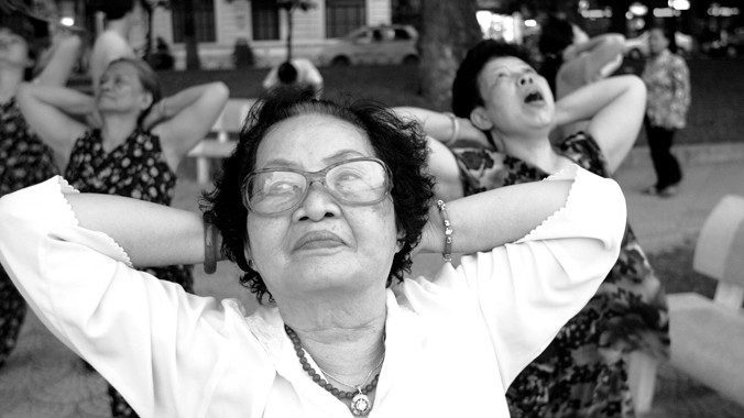  Người cao tuổi cần thường xuyên luyện tập để có sức khỏe tốt