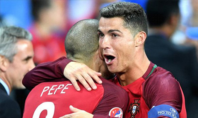 UEFA công bố top 10 cầu thủ hay nhất châu Âu 2016