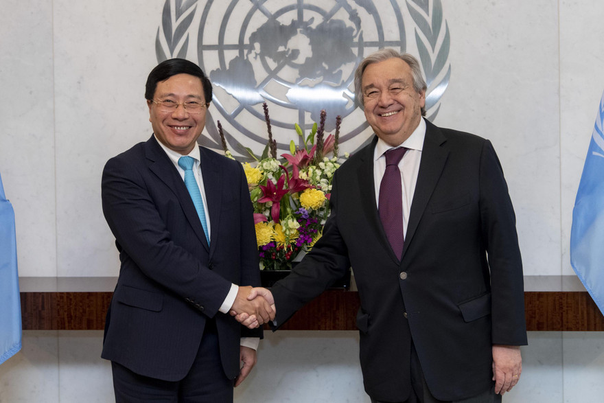 Phó Thủ tướng Phạm Bình Minh trong cuộc gặp Tổng thư ký Liên Hợp quốc Antonio Guterres. (Ảnh: Mofa)