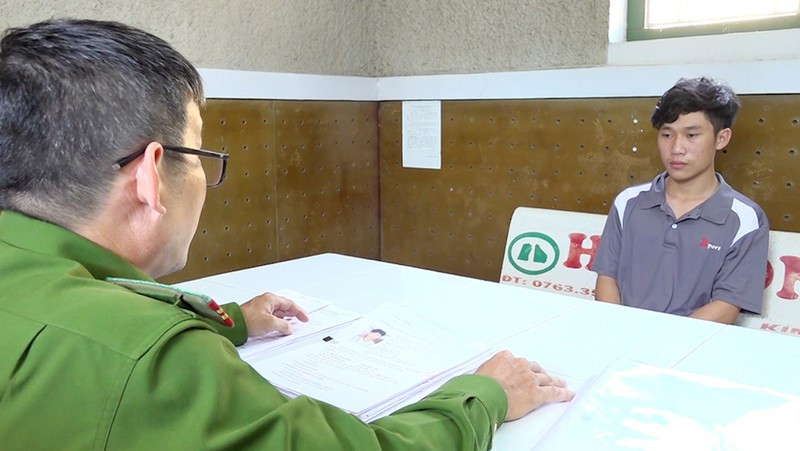 Bị can Võ Lê Phúc Tâm tại cơ quan công an. Ảnh: Công an cung cấp