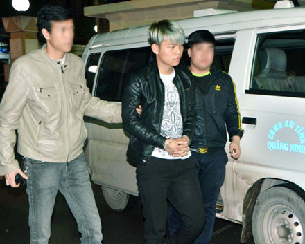 Lãnh đạo TP Móng Cái khen thưởng lực lượng tham gia phá án