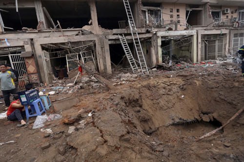 Công an Hà Nội kêu gọi người dân cung cấp thông tin về vật liệu gây nổ lớn ở khu đô thị Văn Phú, Hà Đông. Ảnh Bá Đô