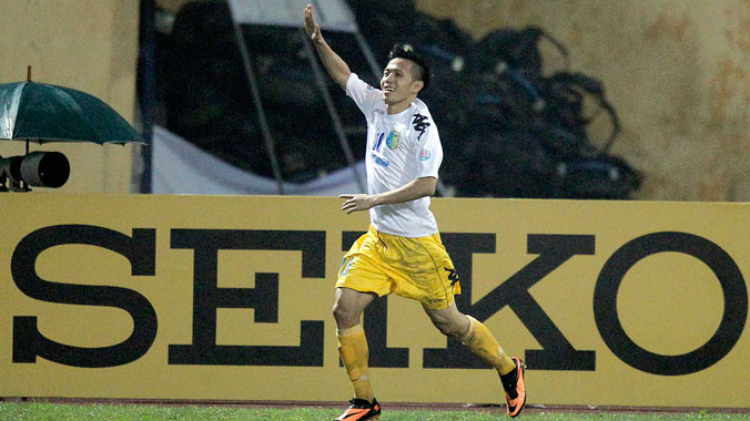 Tiền đạo Văn Quyết: Bồ Đào Nha phá dớp trước người Đức