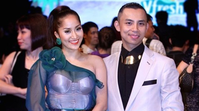 Khánh Thi và Chí Anh ngồi ghế nóng Bước nhảy hoàn vũ.