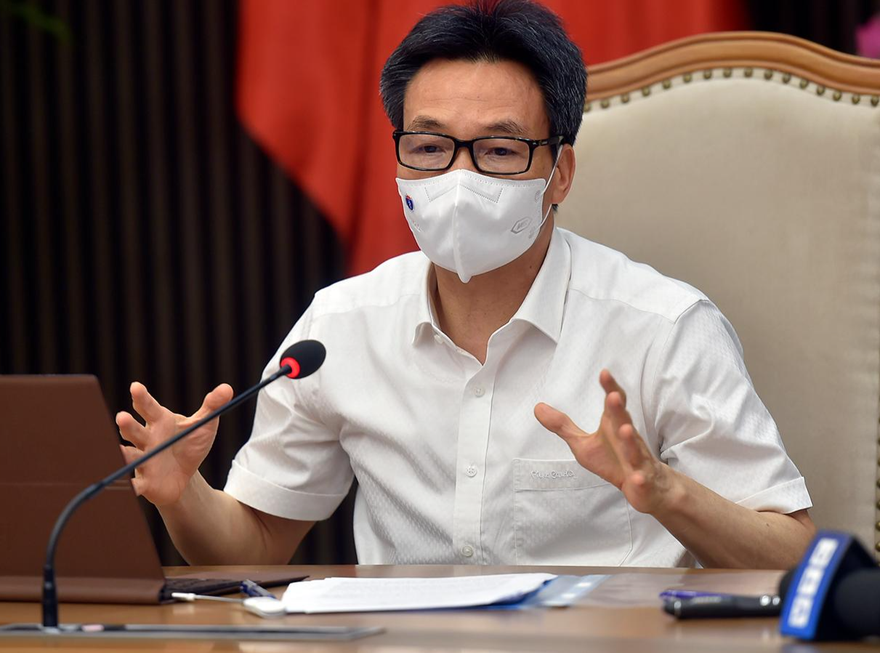 Phó Thủ tướng Vũ Đức Đam phát biểu tại cuộc họp chiều 