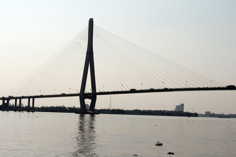 Cần Cần Thơ, nơi nghi can Tài tự vẫn sau khi đâm bạn gái 