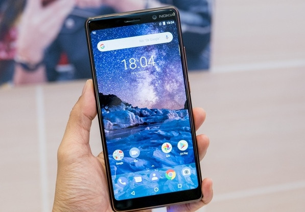 Nokia ra mắt 2 sản phẩm smartphone mới sau thời gian dài im ắng