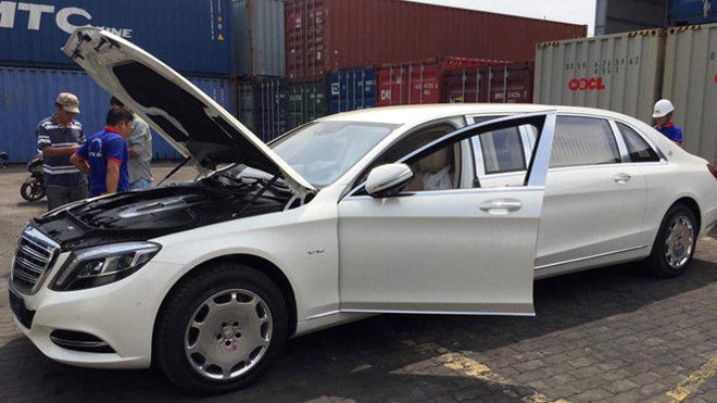 Xe sang nhập về Việt Nam đầu năm 2018 chủ yếu là xe ngoại giao