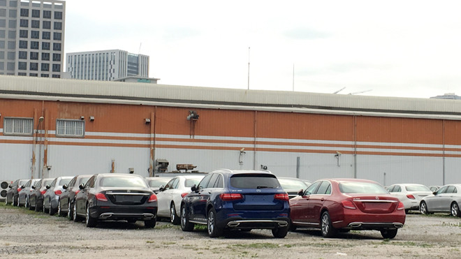 6 tháng đầu năm, lượng ôtô nhập khẩu về Việt Nam rất nhỏ giọt