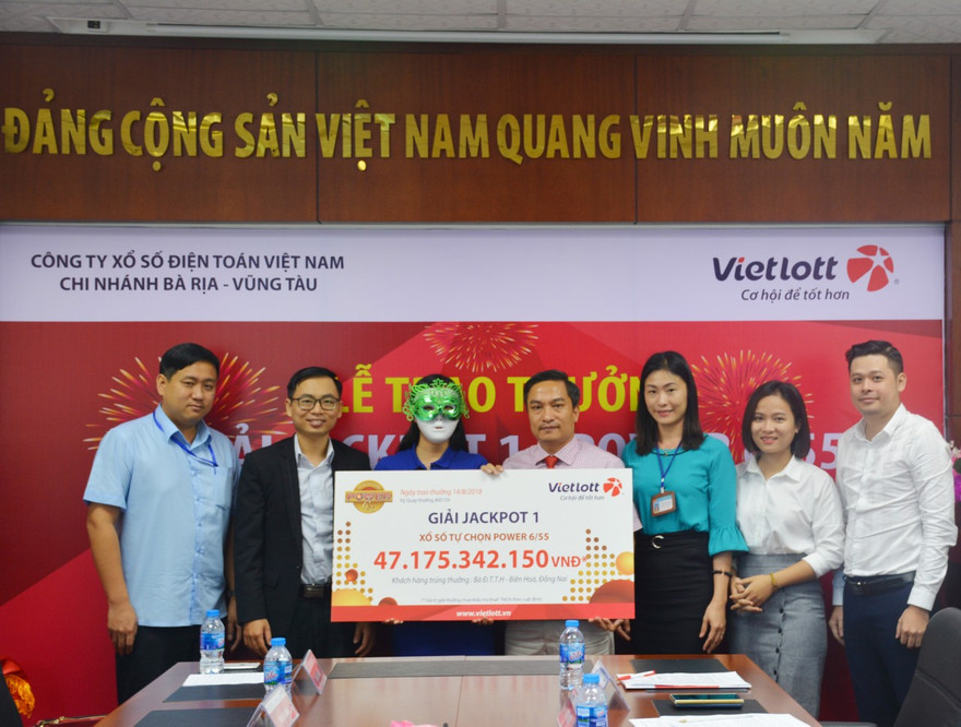 Một người chơi đến từ Đồng Nai nhận giải Jackpot 1 trị giá hơn 47 tỷ đồng mới đây