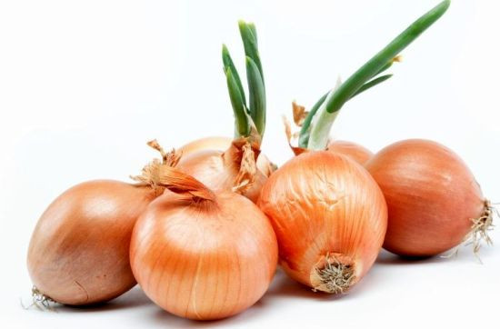 7 tác dụng chữa bệnh bất ngờ của hành tây 