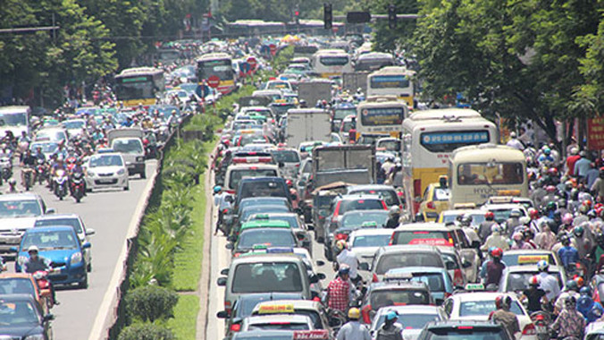 Hà Nội sẽ cấm tuyến đường huyết mạch Xuân Thủy - Cầu Giấy sau 2/9. Ảnh: Nhị Tiến