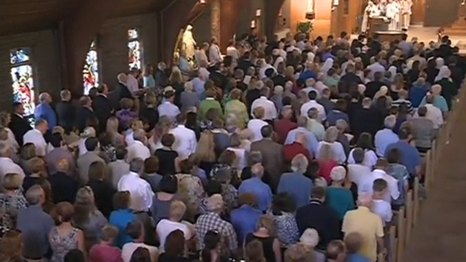 900 người tưởng niệm nhà báo Mỹ bị chặt đầu