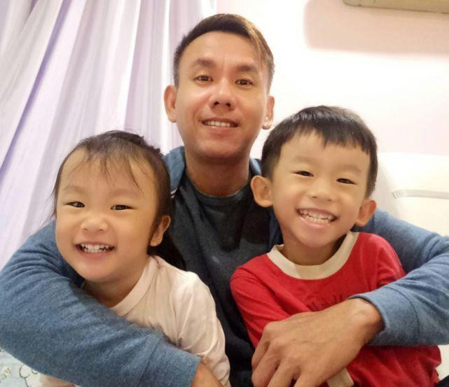 Showbiz 3/4: Ca sĩ Hoàng Quốc Tuấn đột ngột qua đời ở tuổi 47