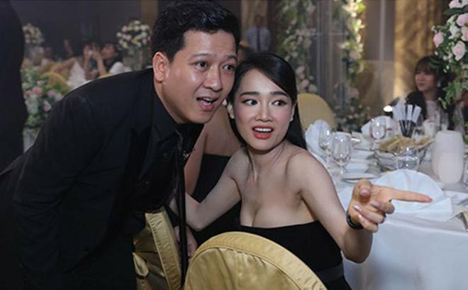 Nhã Phương vướng nghi vấn mắc bệnh ngôi sao, Trường Giang trấn an vợ