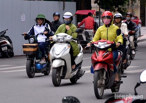 Ngày 10/3, miền Bắc chuyển rét. Ảnh: Thanh Hà.